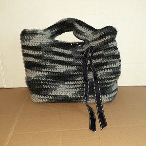 Black and Gray Yarn Style Bag Unbranded